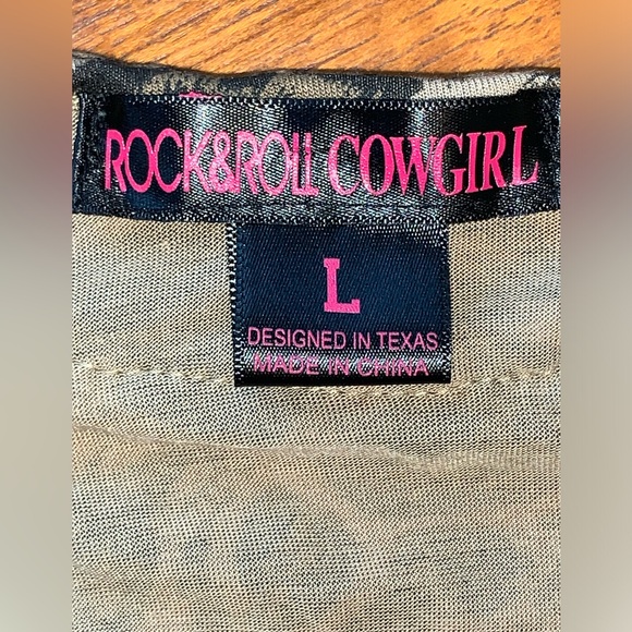 Wild at Heart! Cutouts and fringes vest - Picture 5 of 6